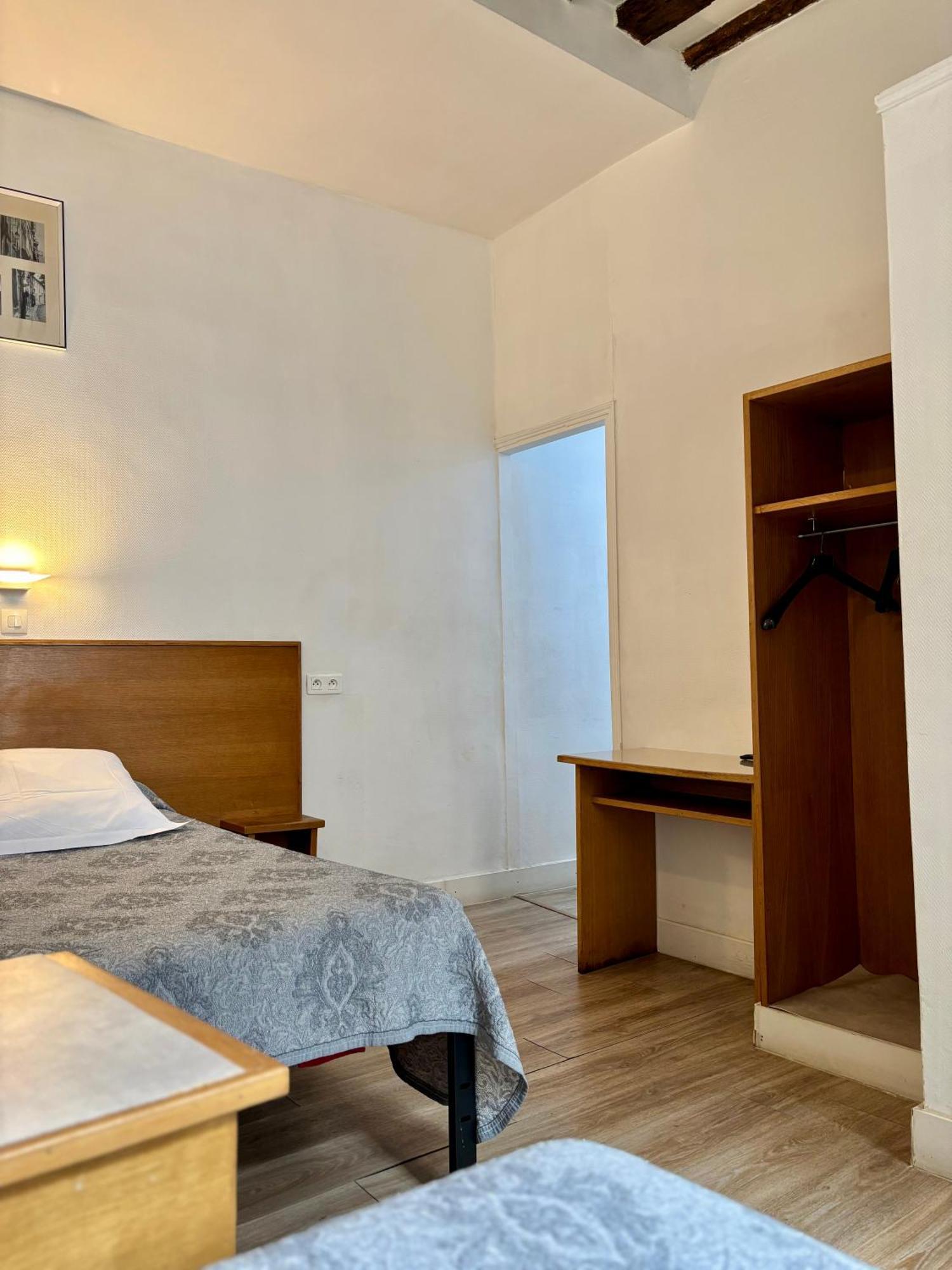Hotel Des Fontaines Párizs Kültér fotó