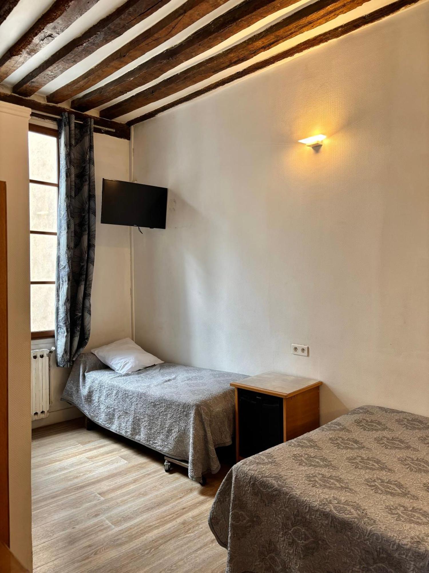 Hotel Des Fontaines Párizs Kültér fotó