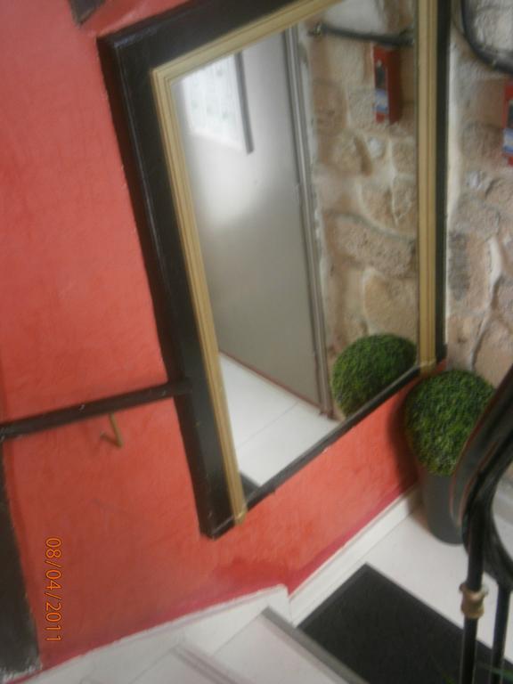 Hotel Des Fontaines Párizs Kültér fotó
